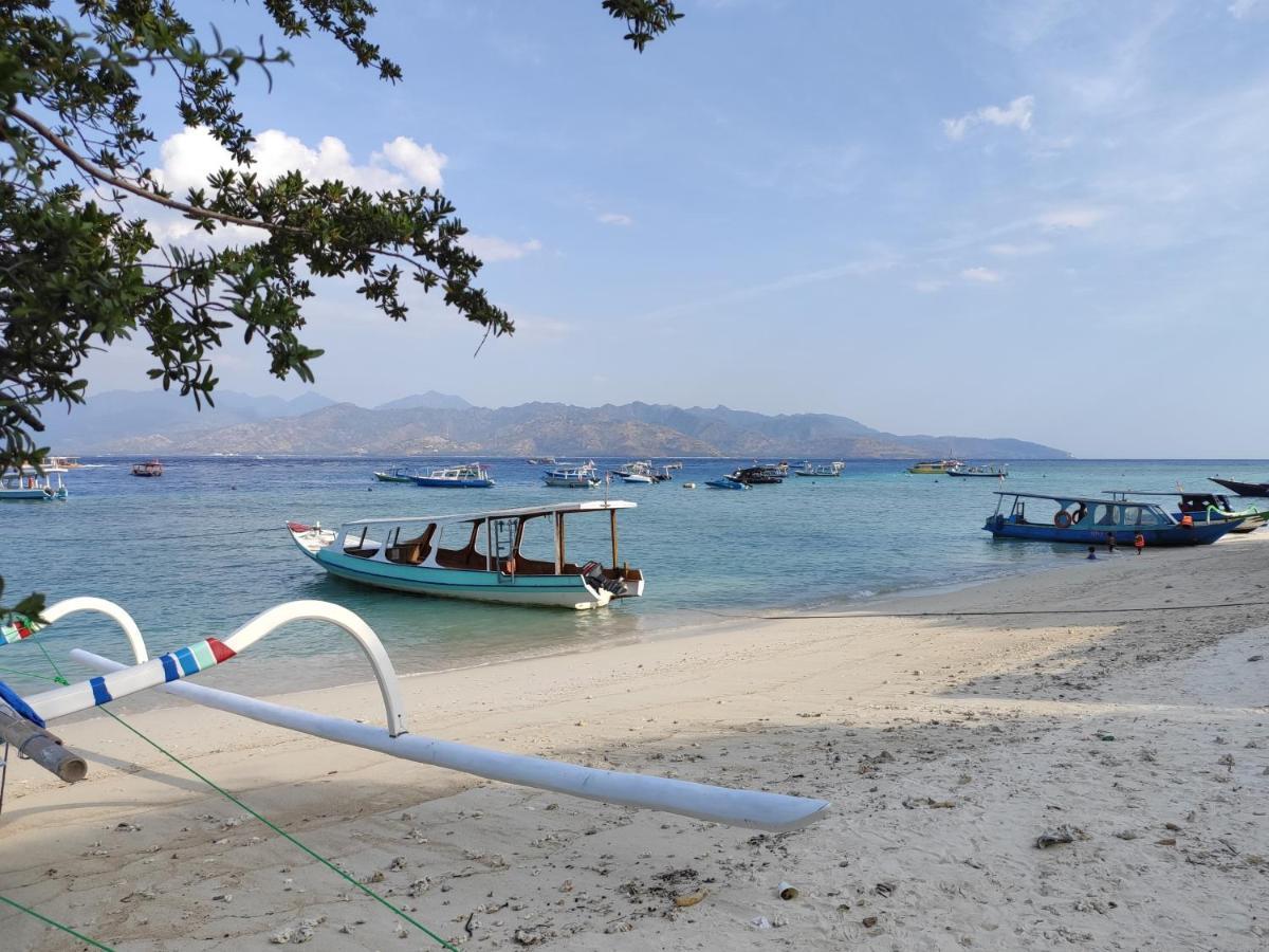 Lisa Homestay Gili Trawangan Exterior photo
